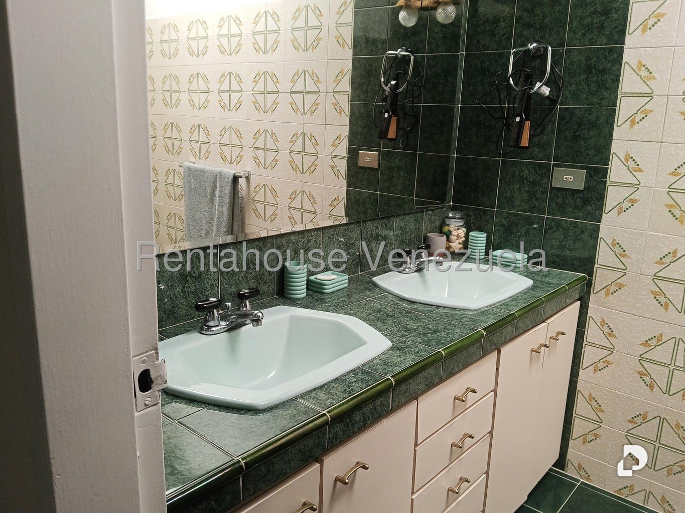 Casa en La Boyera, Caracas – 24