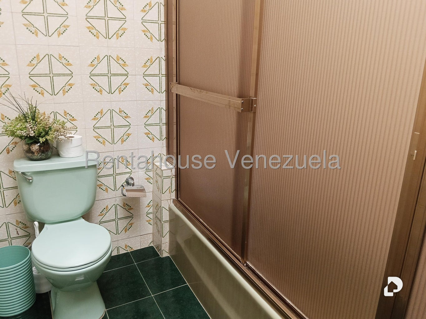 Casa en La Boyera, Caracas – 25