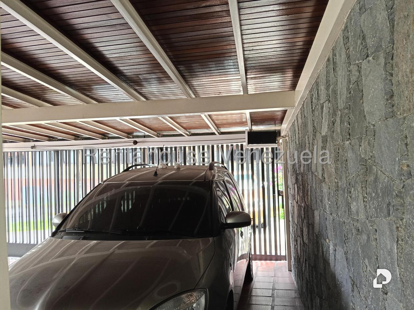 Casa en La Boyera, Caracas – 16