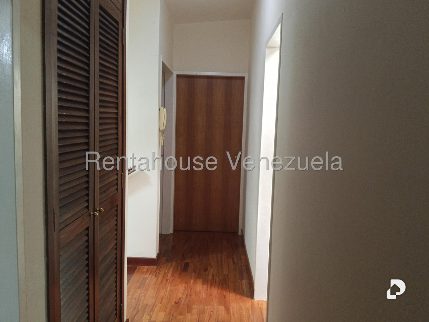 Casa en La Boyera, Caracas – 26