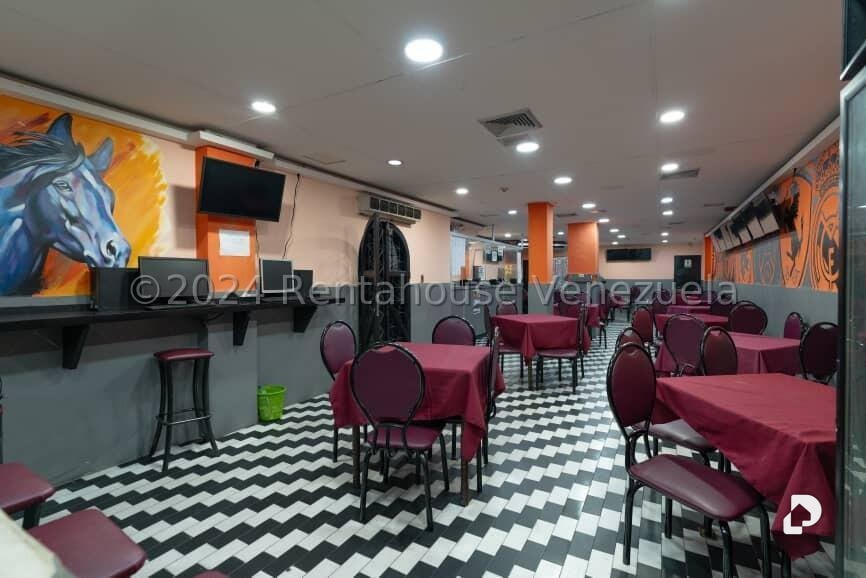 Local comercial en Catia, Caracas – 24
