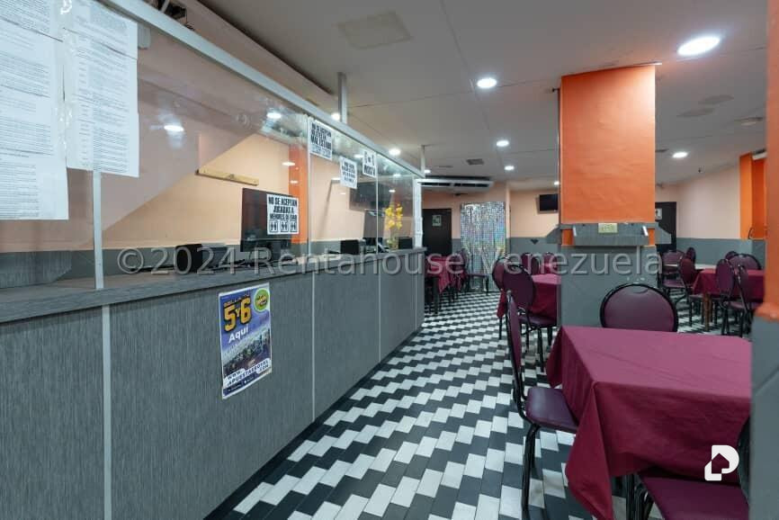 Local comercial en Catia, Caracas – 29