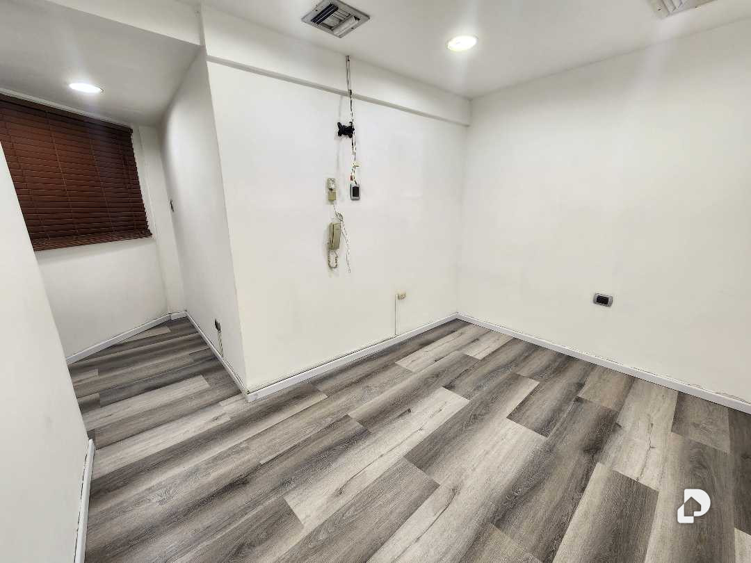 Oficina en Chuao, Caracas – 7