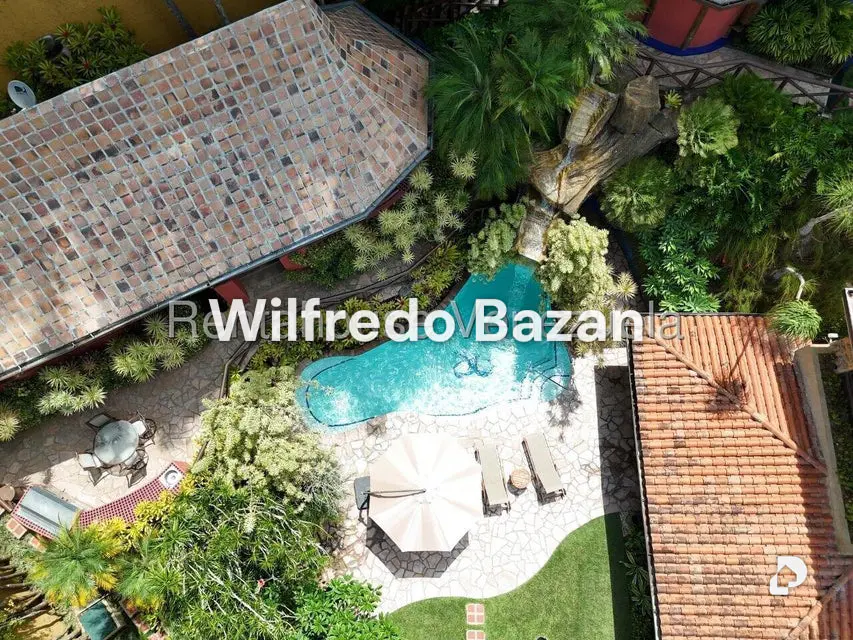 Casa en Alto Hatillo, Caracas – 22