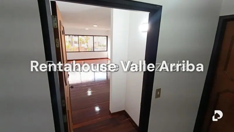 Apartamento en Altamira, Caracas – 2
