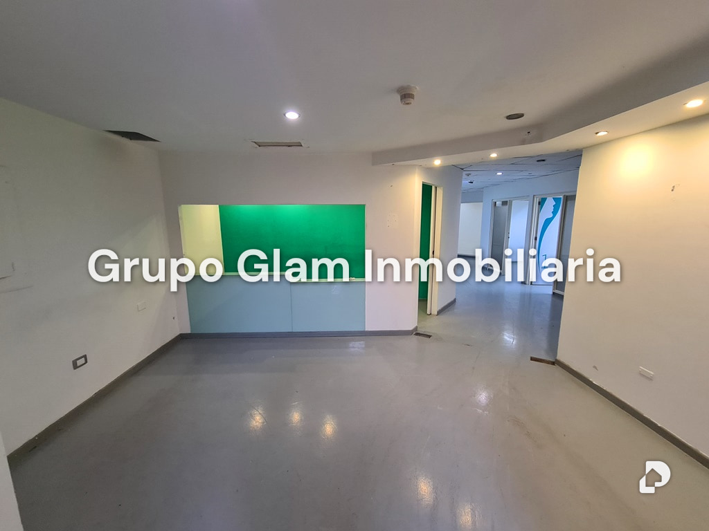 Commercial space in Prados del Este, Caracas – 3