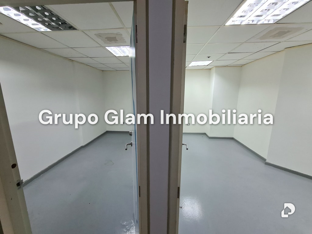 Commercial space in Prados del Este, Caracas – 10