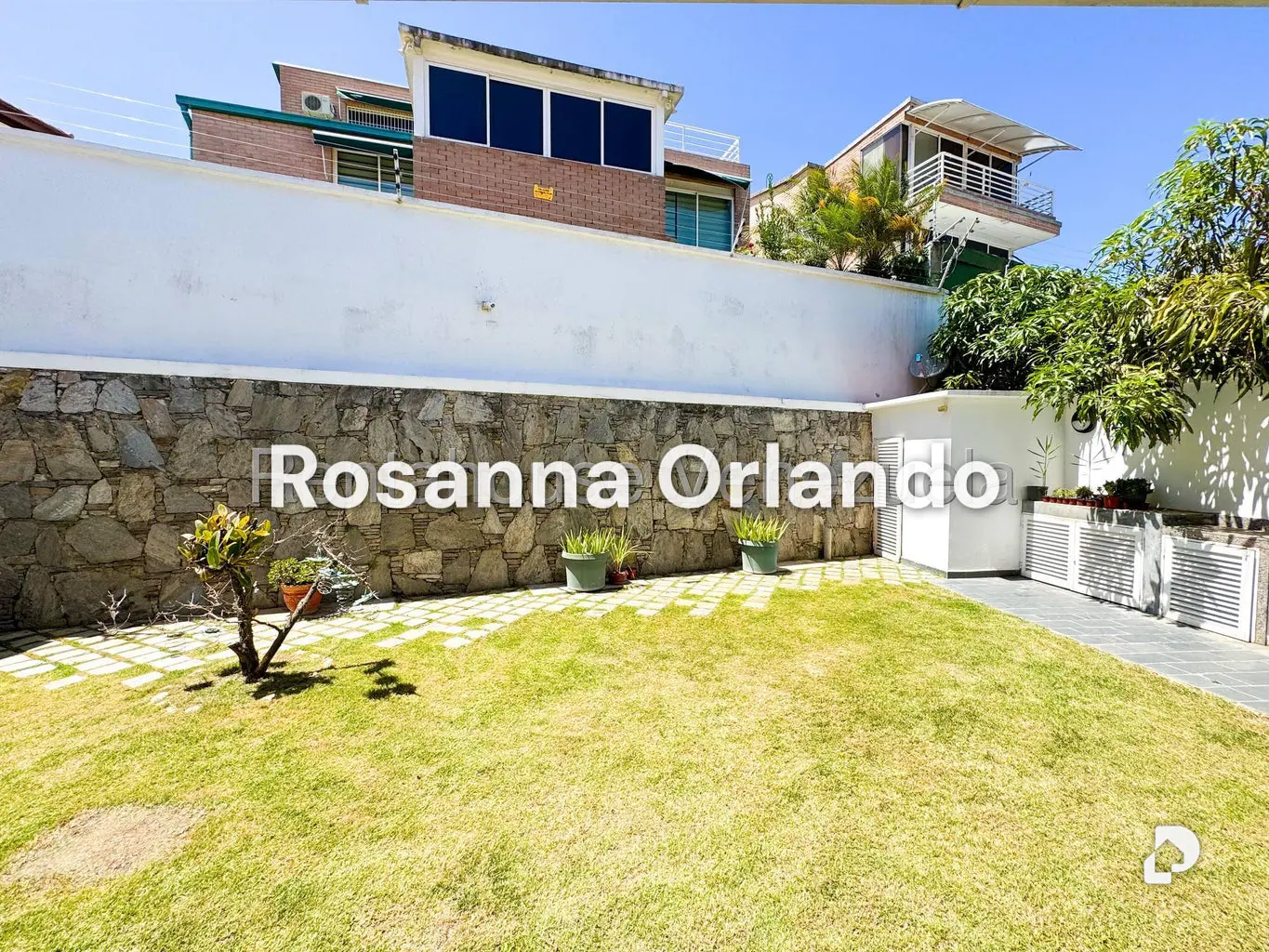 Casa en Prados del Este, Caracas – 26
