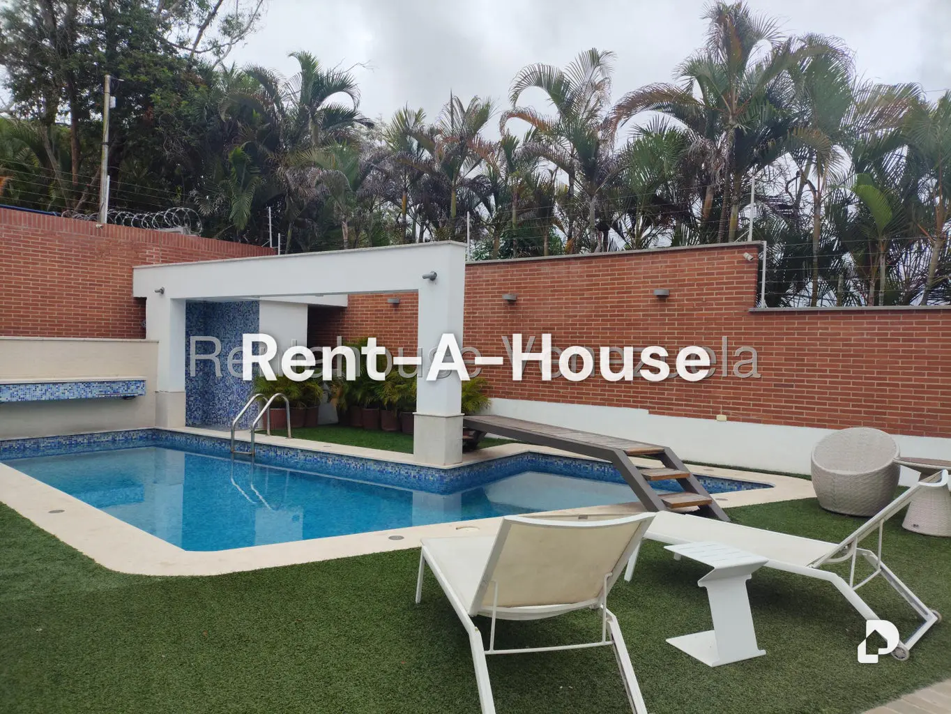 Casa en Lomas de La Lagunita, Caracas – 5