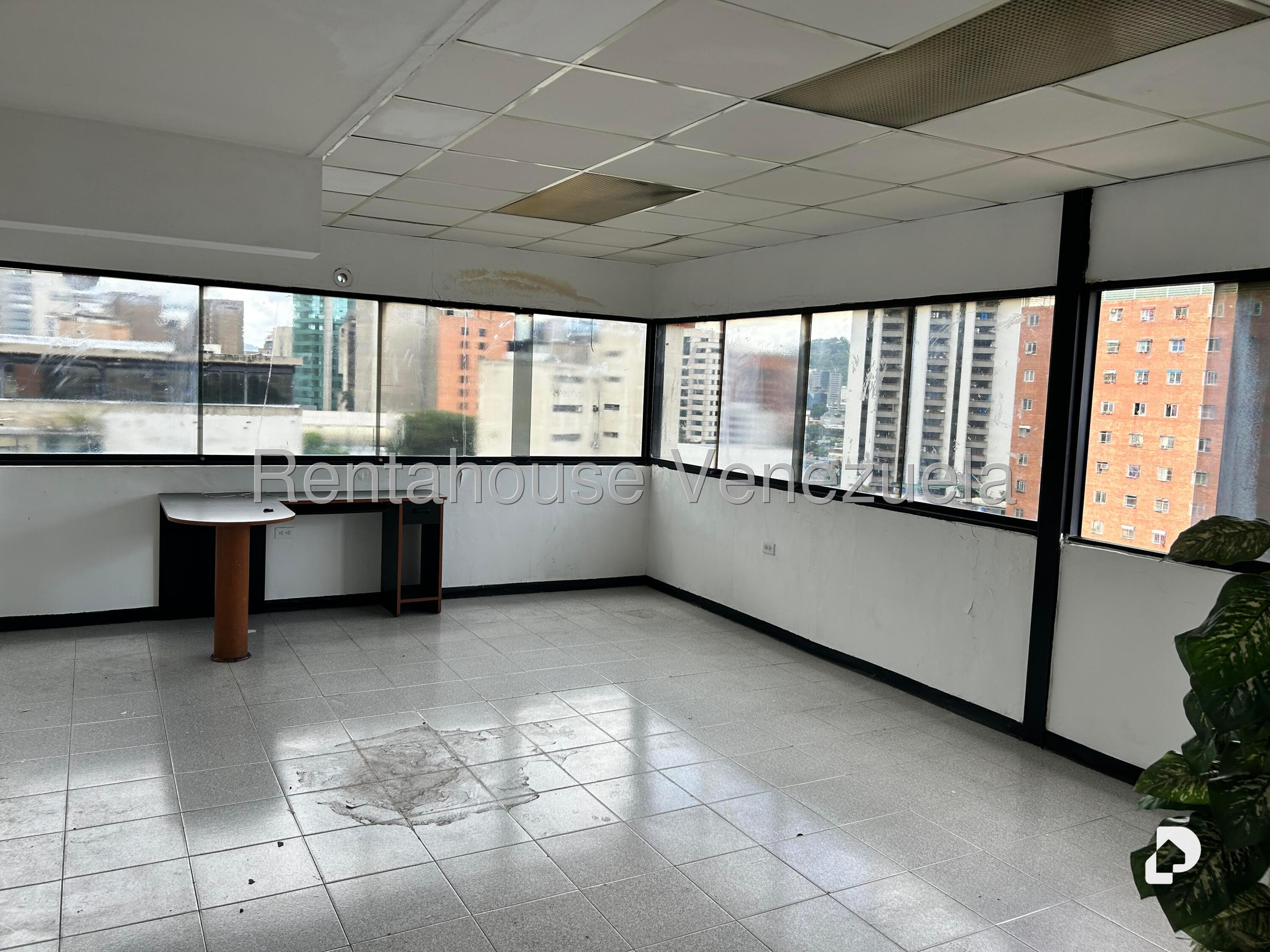 Oficina en Bello Monte, Caracas – 3