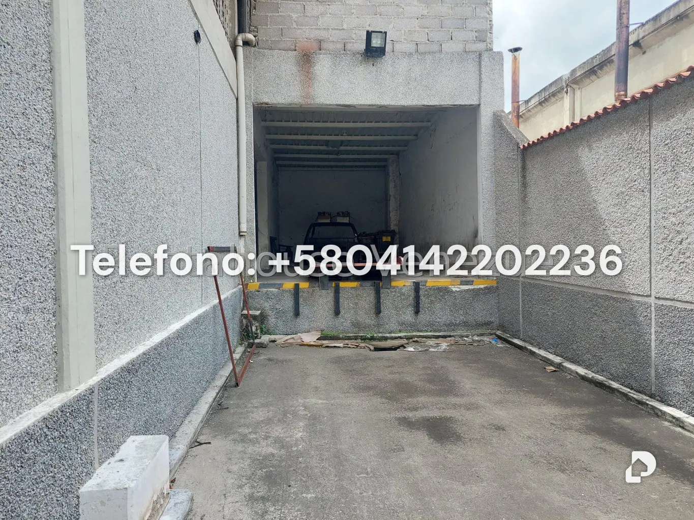 Edificio en Guarenas – 11