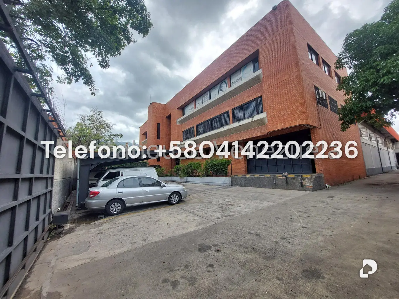 Edificio en Guarenas – 8