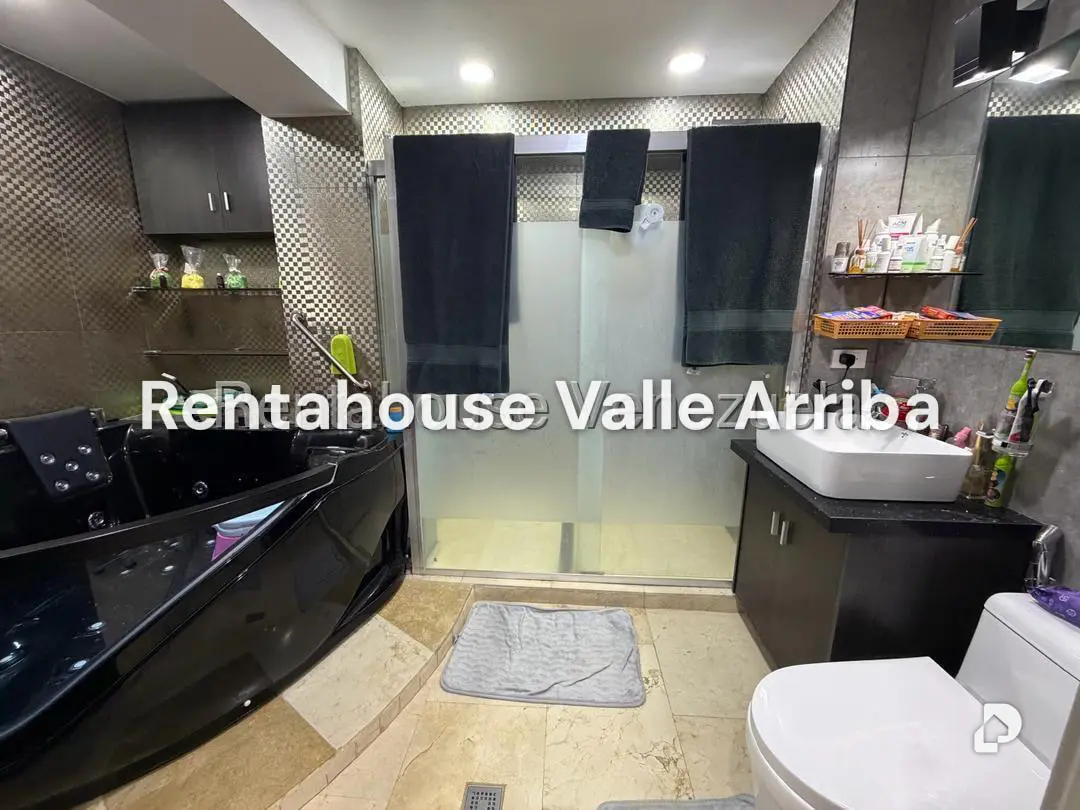 Apartamento en Las Esmeraldas, Caracas – 13