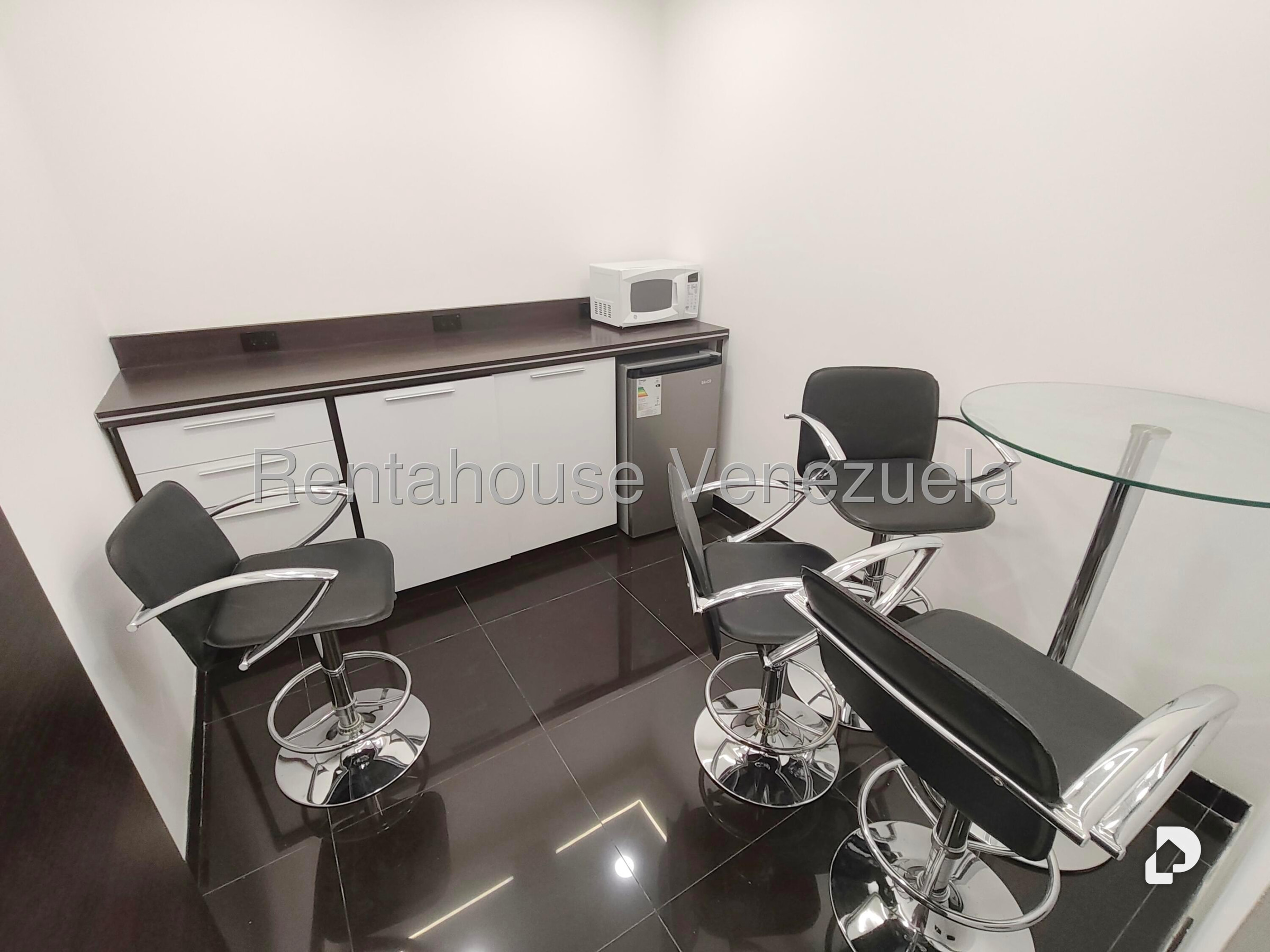 Oficina en Chuao, Caracas – 5