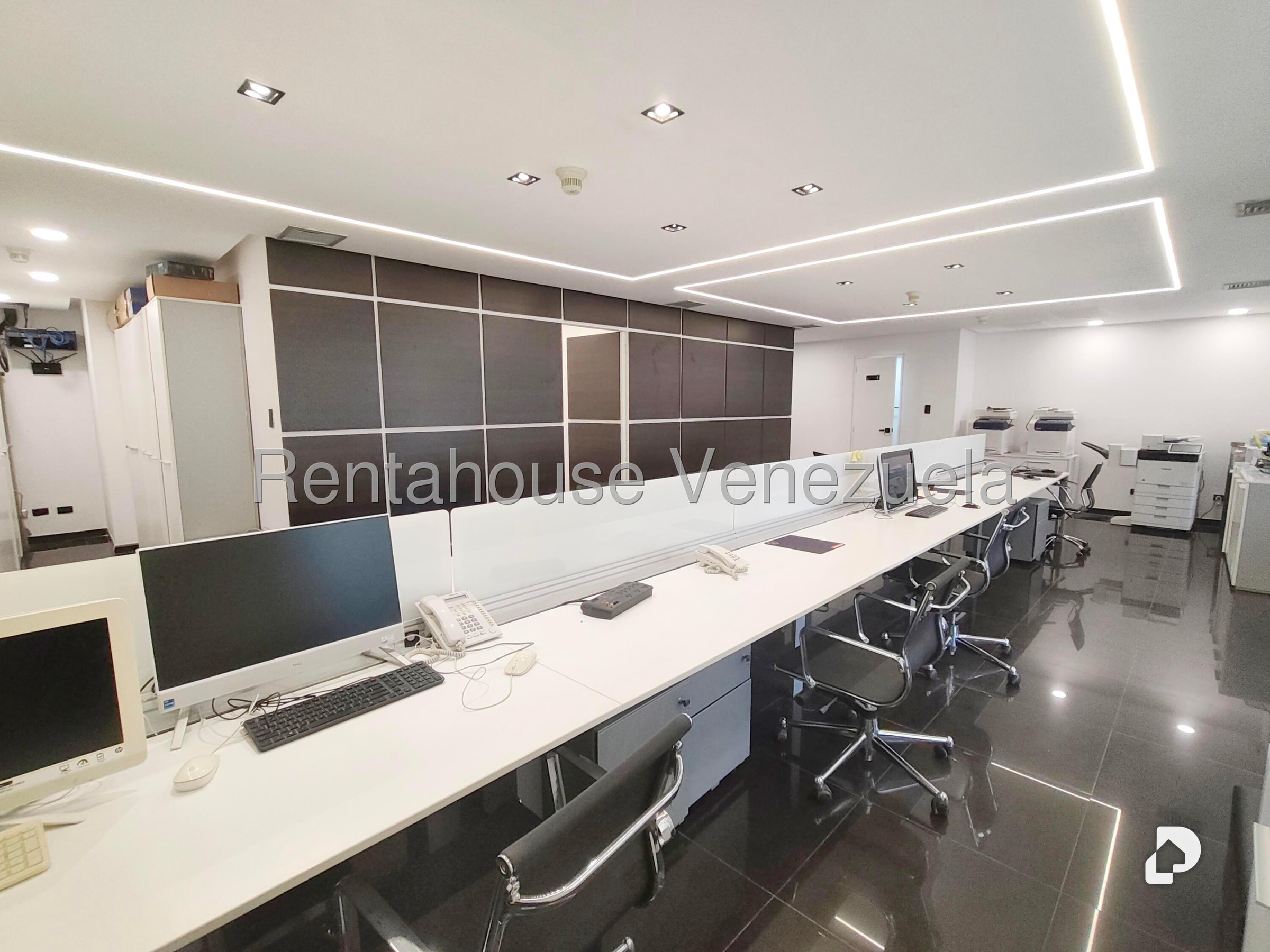 Oficina en Chuao, Caracas – 2