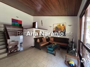 House in Prados del Este, Caracas – 29