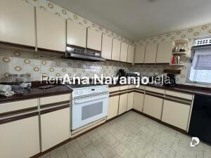 House in Prados del Este, Caracas – 15
