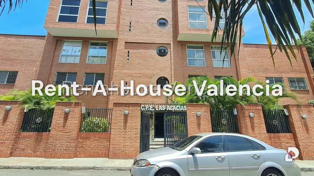 Commercial space in Avenida Bolivar Norte, Valencia – 1