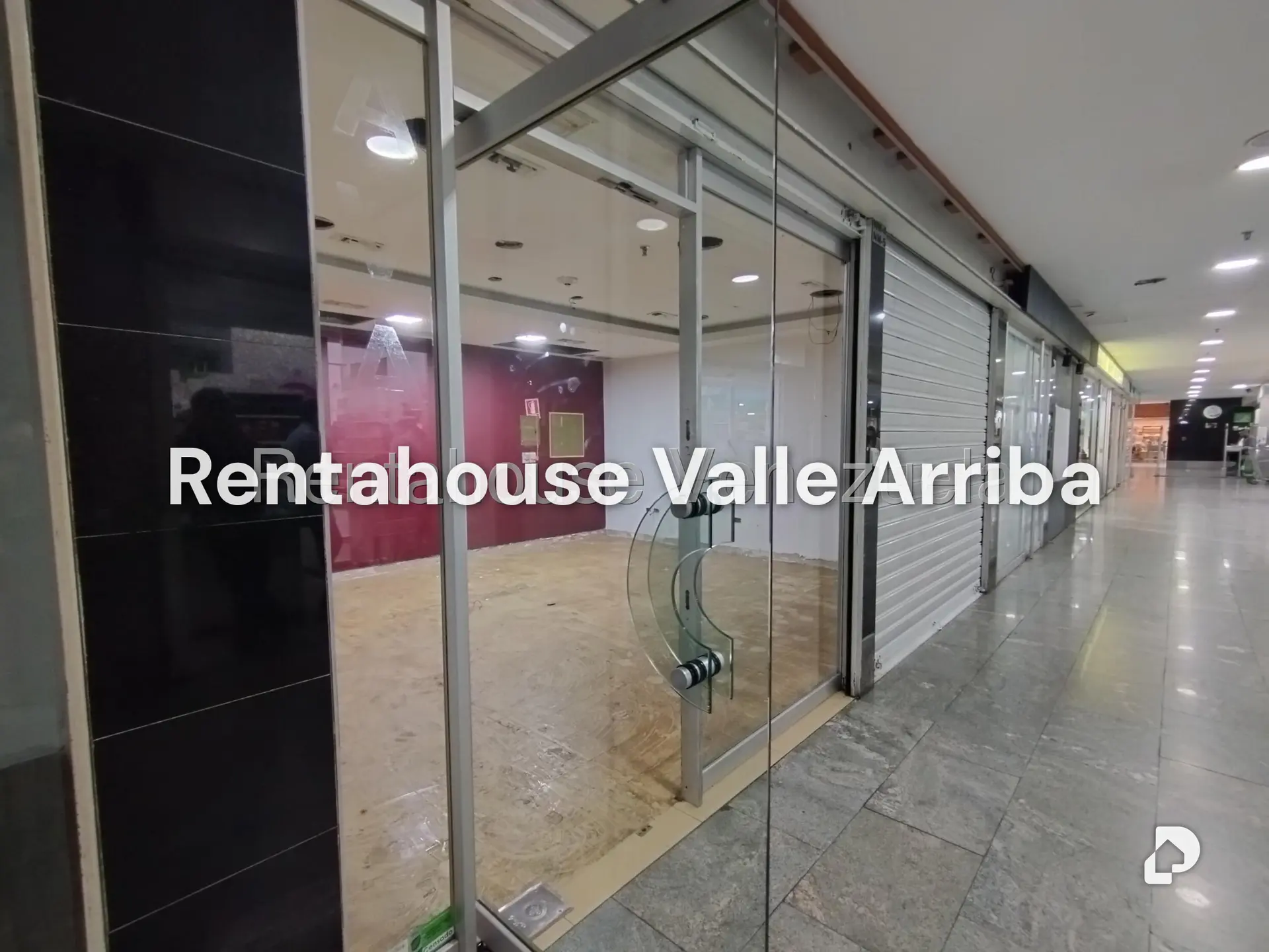 Local comercial en Colinas de Valle Arriba, Caracas – 7
