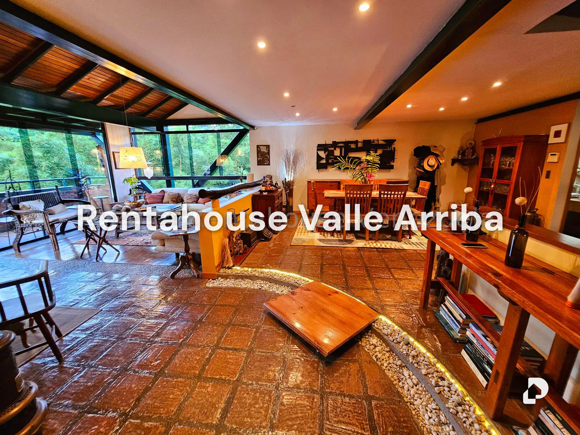 Casa en El Hatillo, Caracas – 24