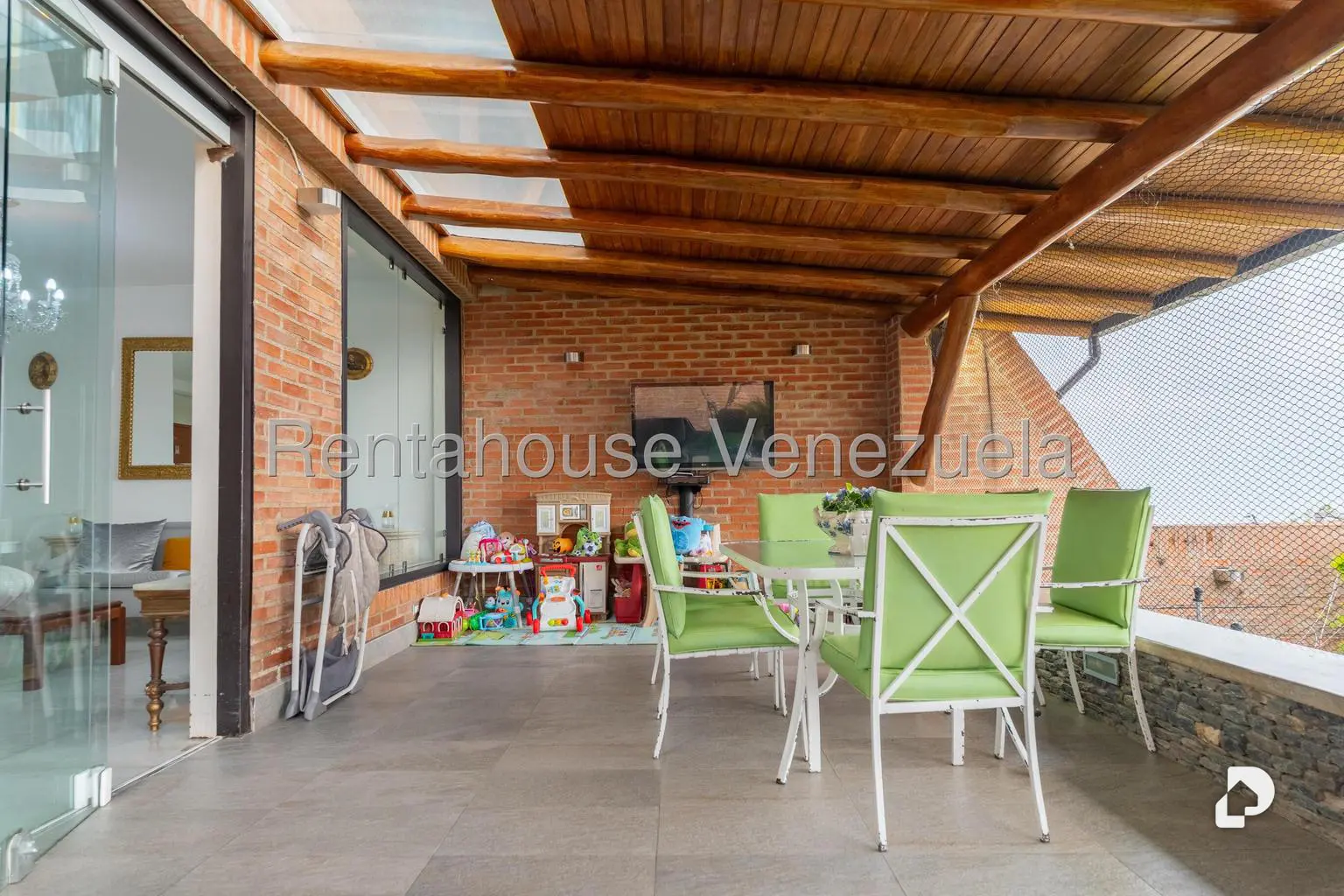 Casa en Alto Hatillo, Caracas – 27