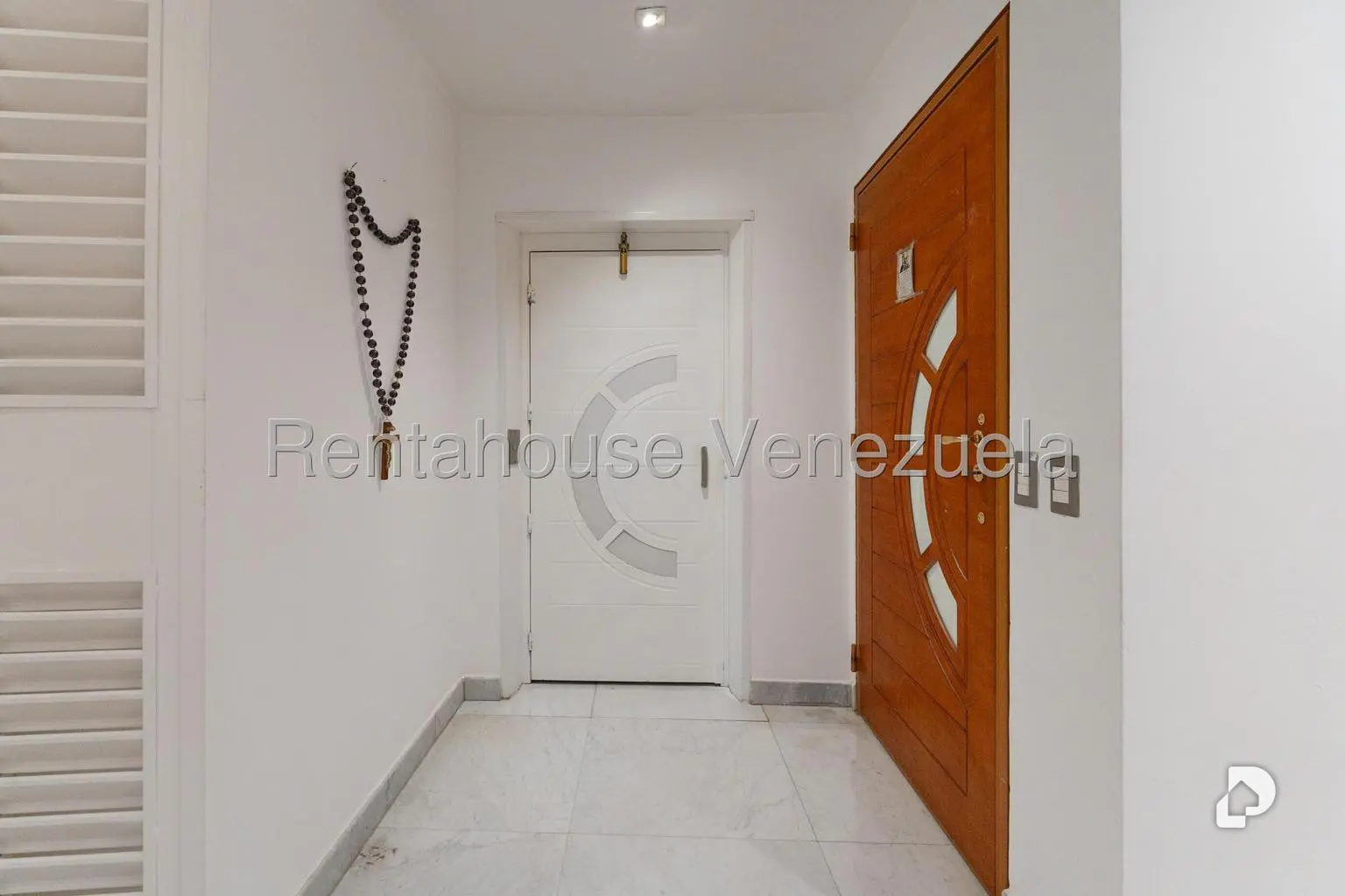 Casa en Alto Hatillo, Caracas – 6