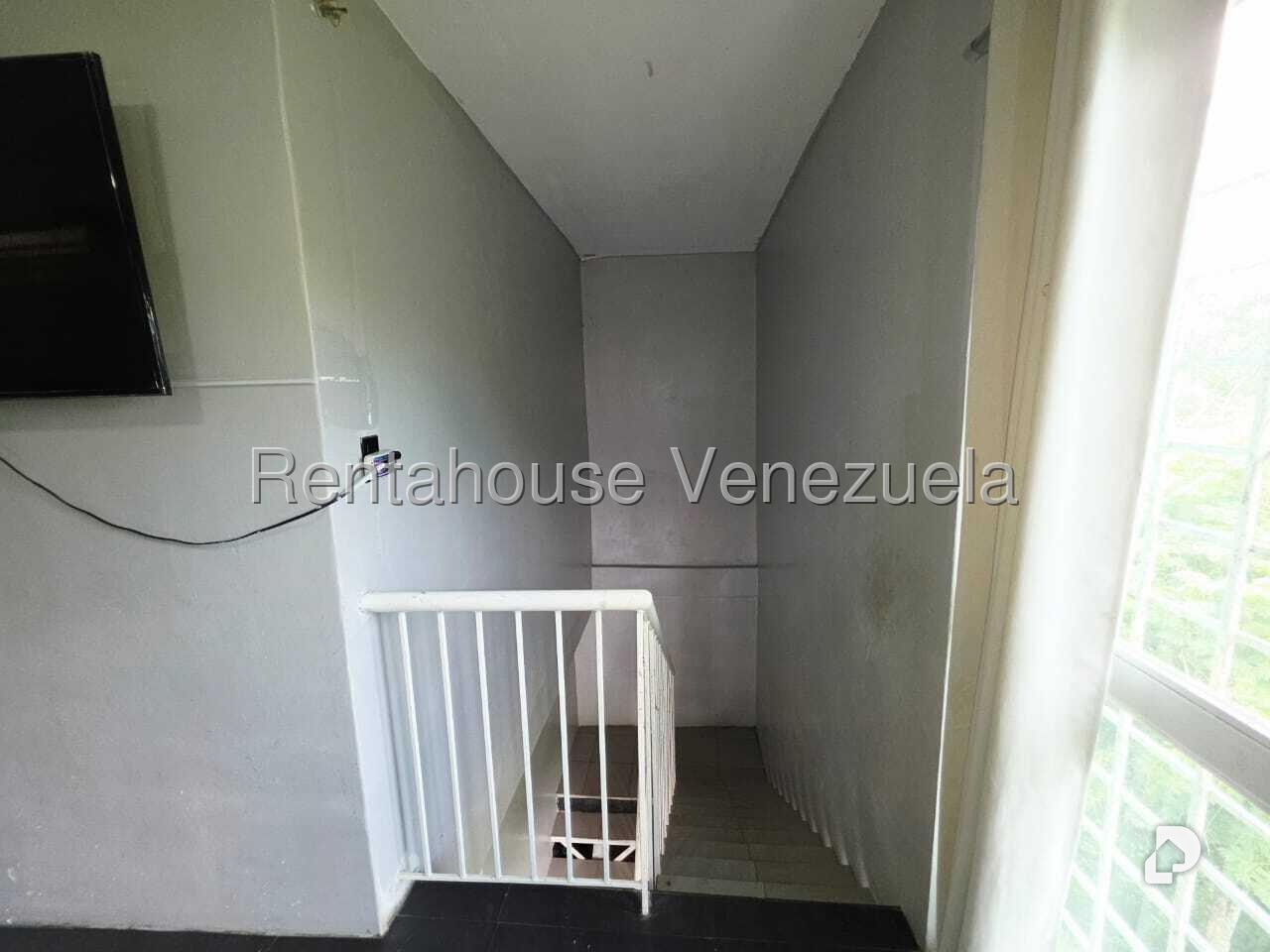 Casa en Corralito, Caracas – 11