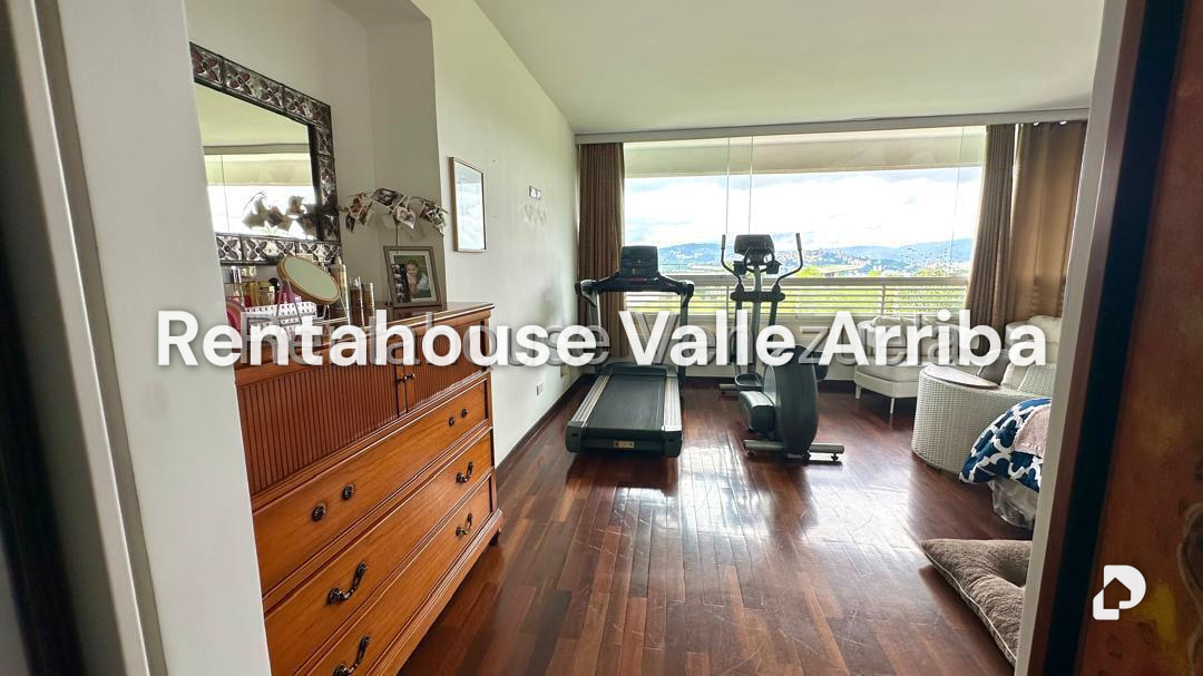 Apartamento en Altamira, Caracas – 24