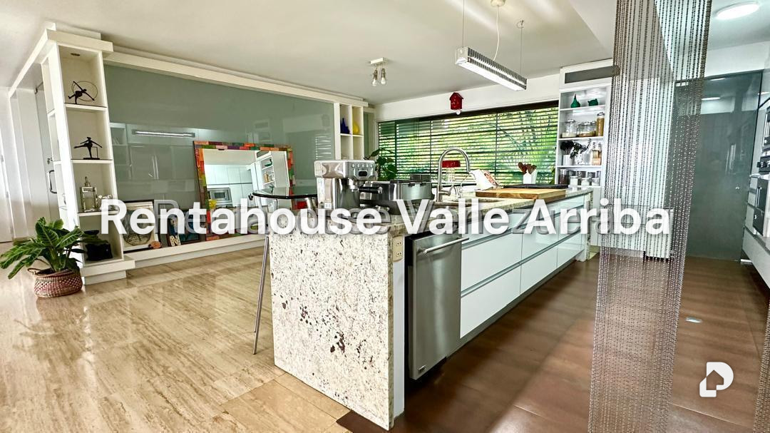 Apartamento en Altamira, Caracas – 2