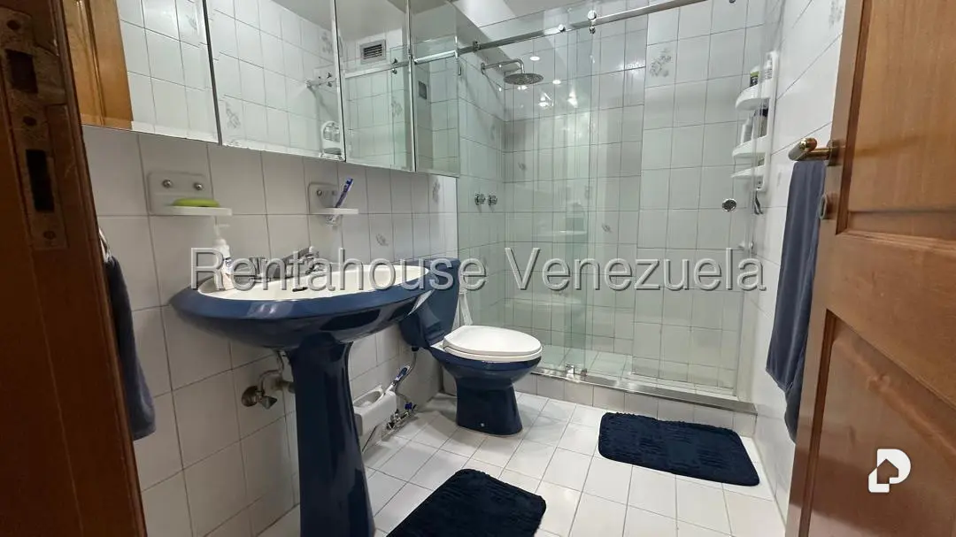 Apartamento en El Paraíso, Caracas – 24