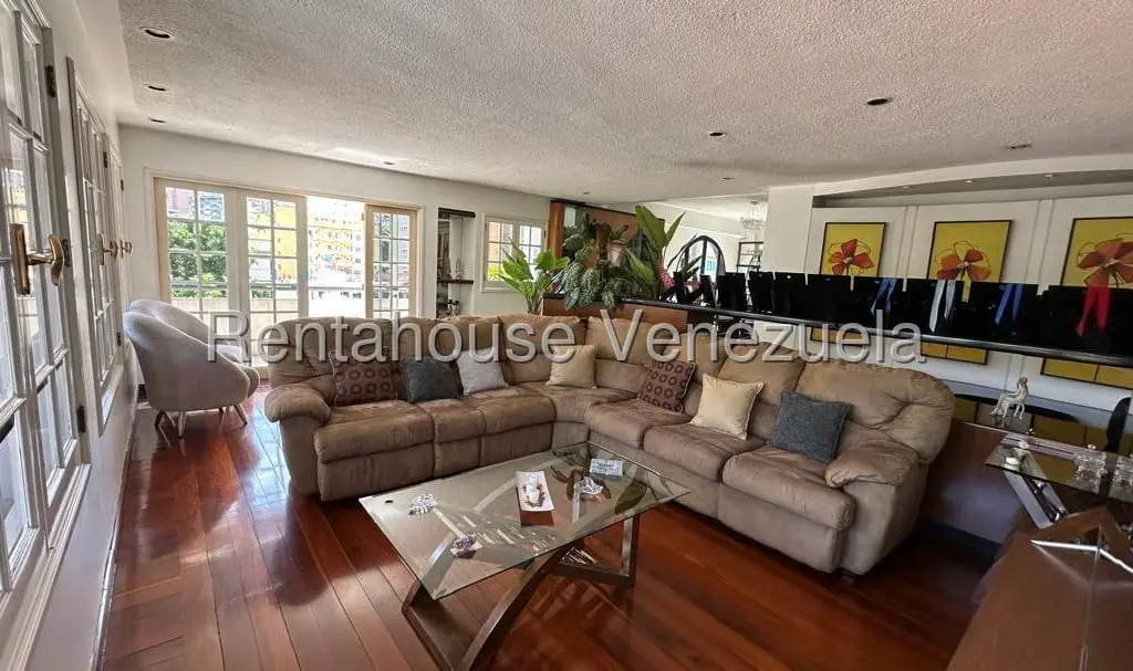 Apartamento en El Paraíso, Caracas - 1
