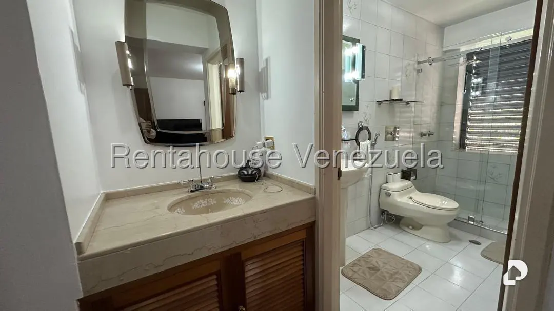 Apartamento en El Paraíso, Caracas – 18