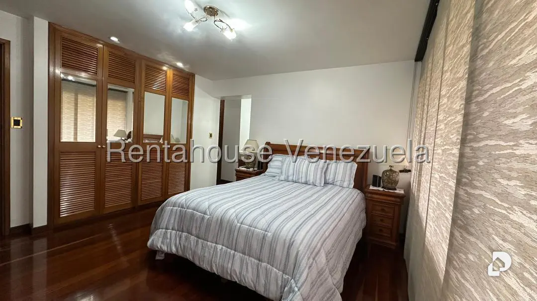 Apartamento en El Paraíso, Caracas – 16