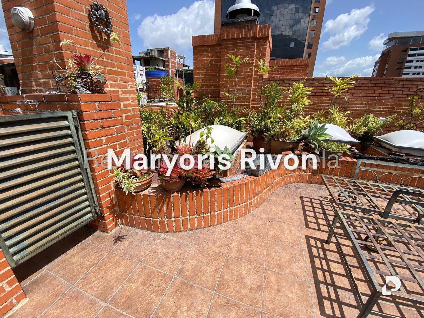 Apartamento en Campo Alegre, Caracas – 27