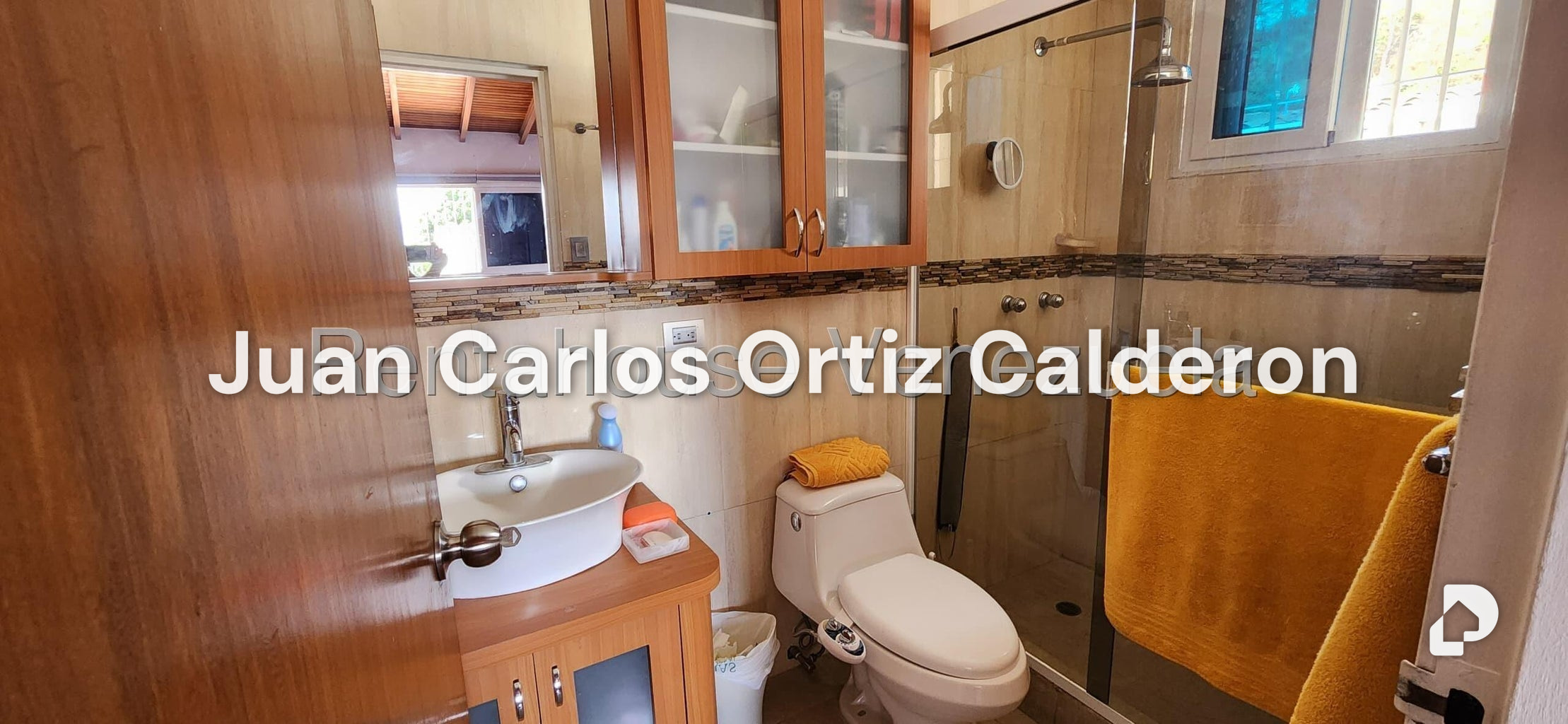 Casa en Alto Prado, Caracas – 30