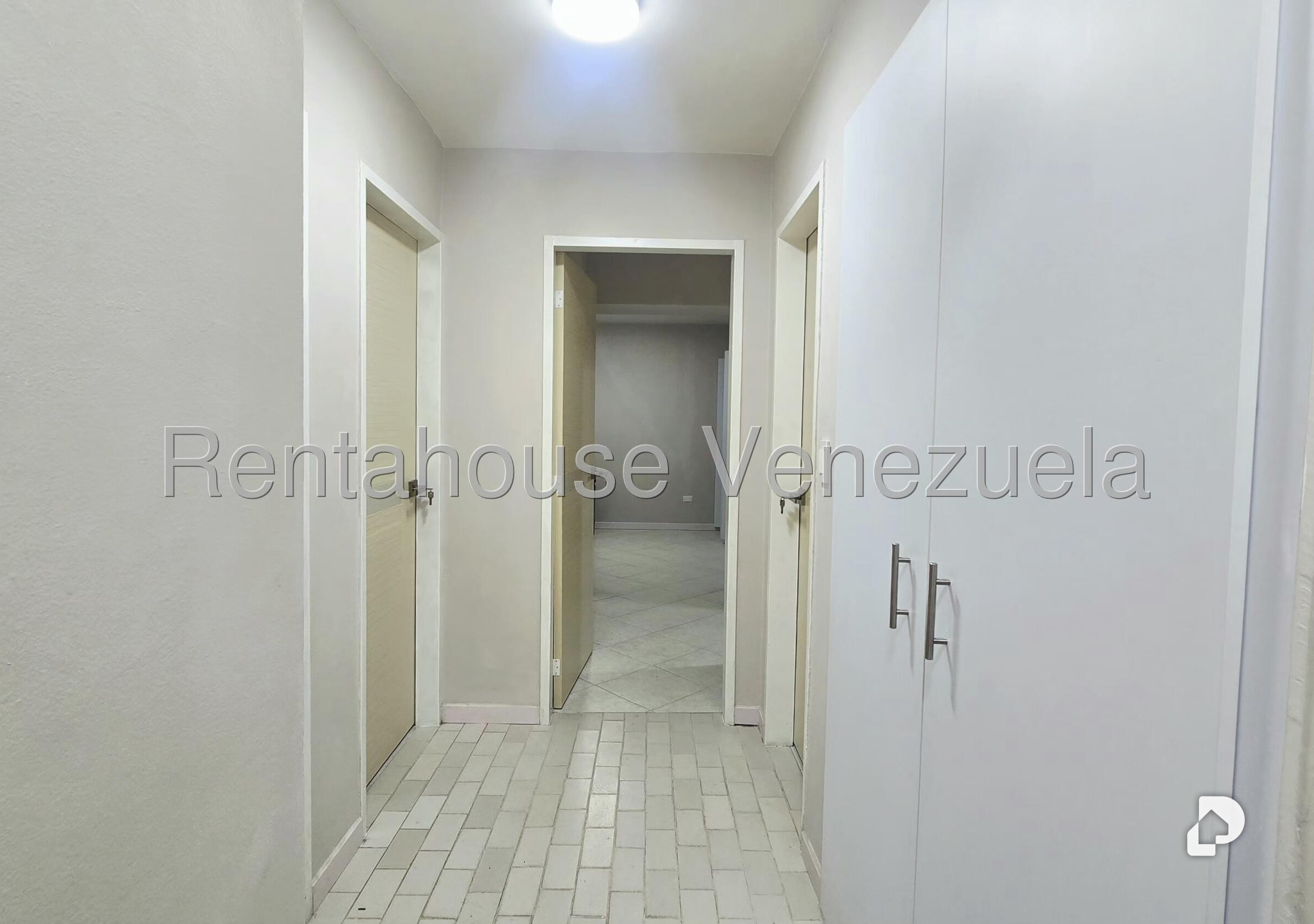 Apartamento en Santa Fe Norte, Caracas – 17