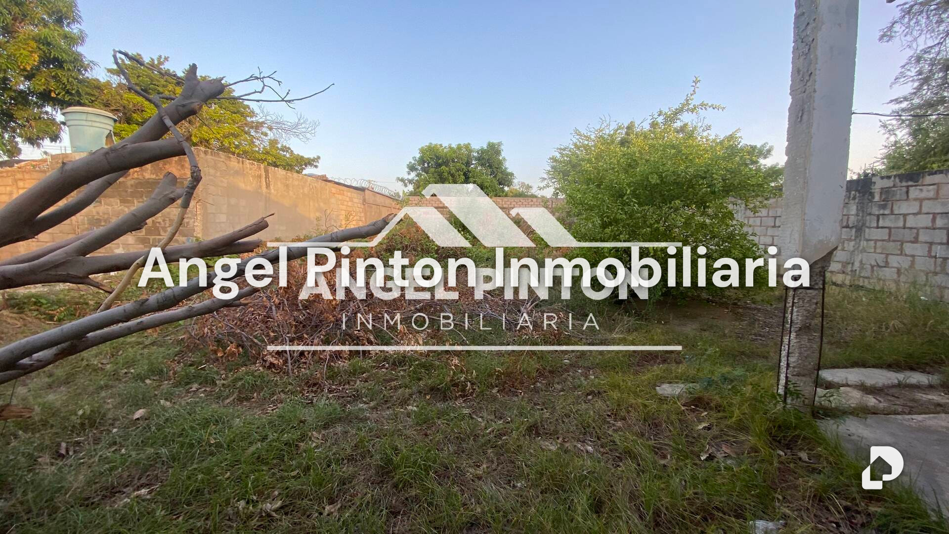 Terreno en Barrio Los Olivos, Maracaibo – 16