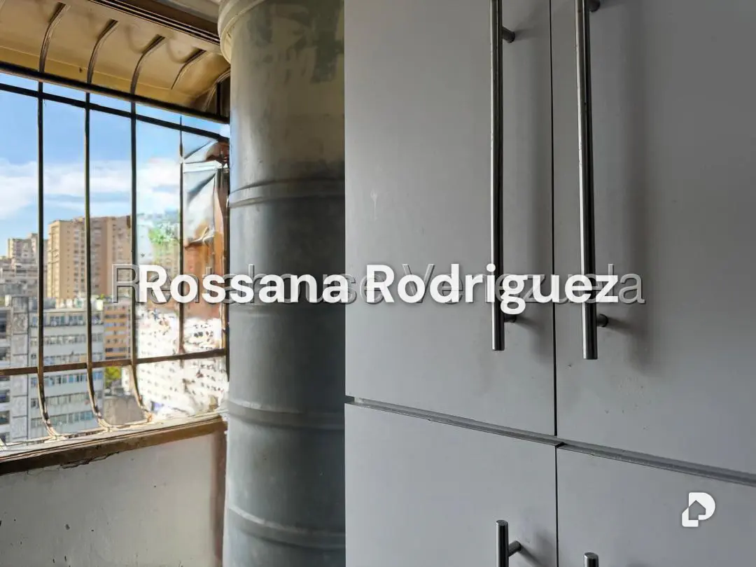 Apartamento en Parroquia Altagracia, Caracas – 24