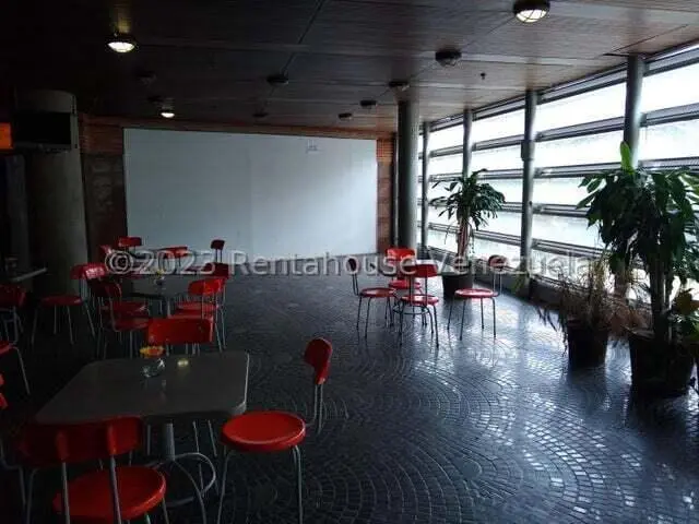 Local comercial en La Castellana, Caracas - 1