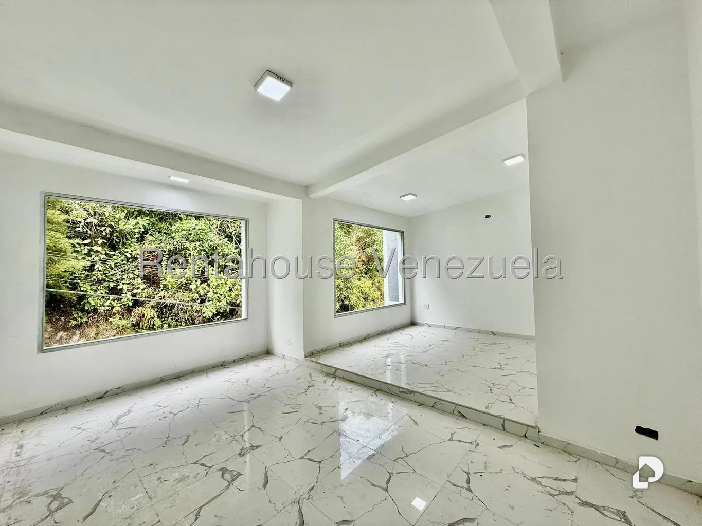 Casa en Oripoto, Caracas – 13