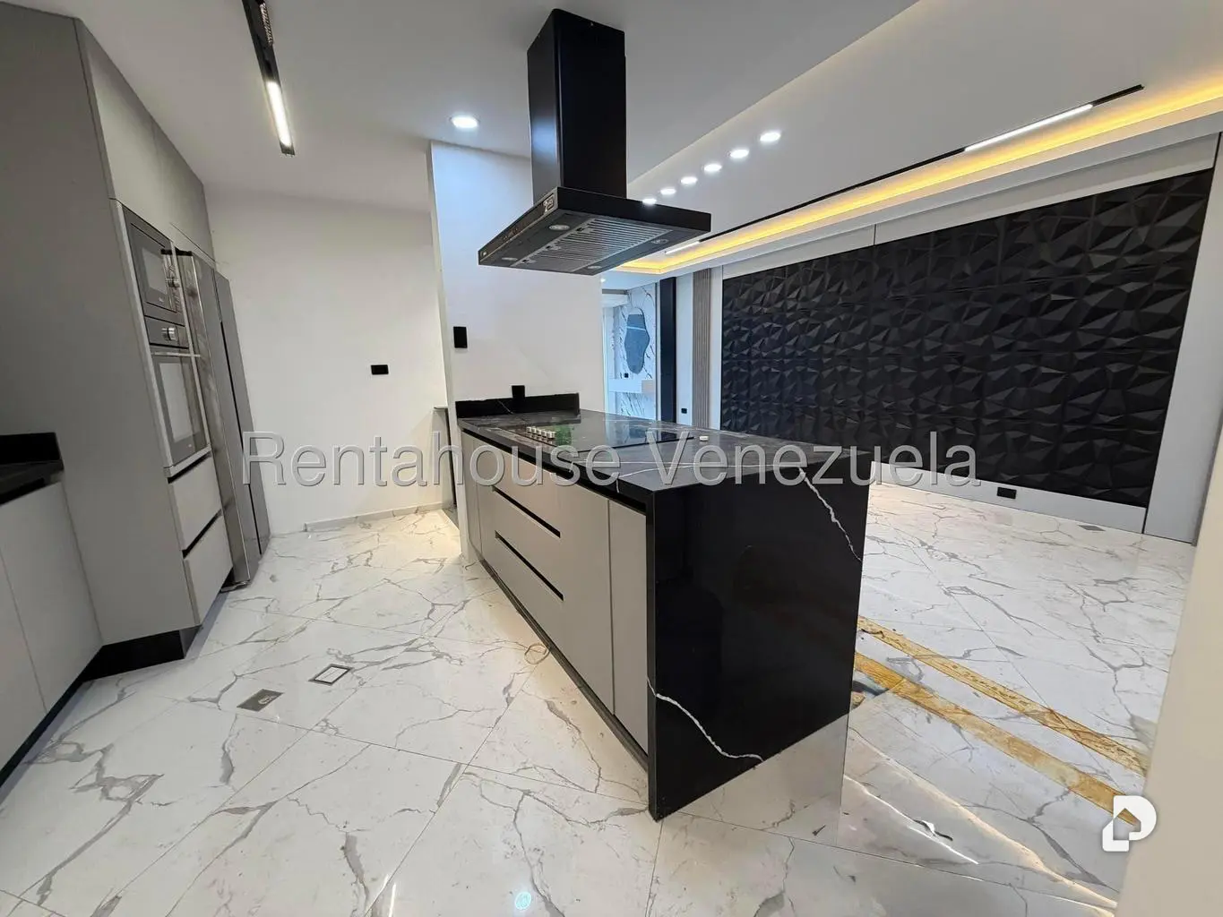 Casa en Oripoto, Caracas – 8