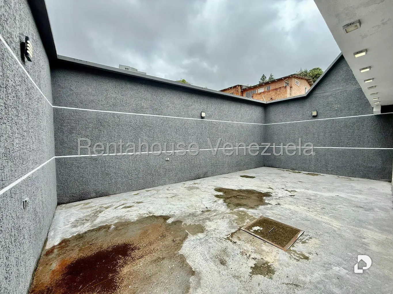 Casa en Oripoto, Caracas – 22