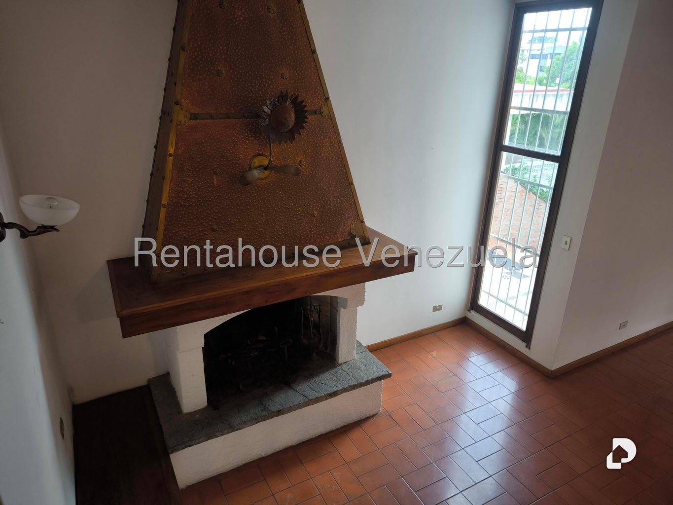 Casa en Cumbres de Curumo, Caracas – 23