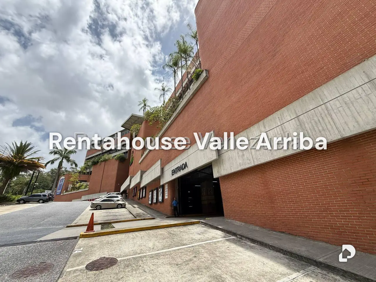 Local comercial en Los Naranjos (del Cafetal), Caracas – 12