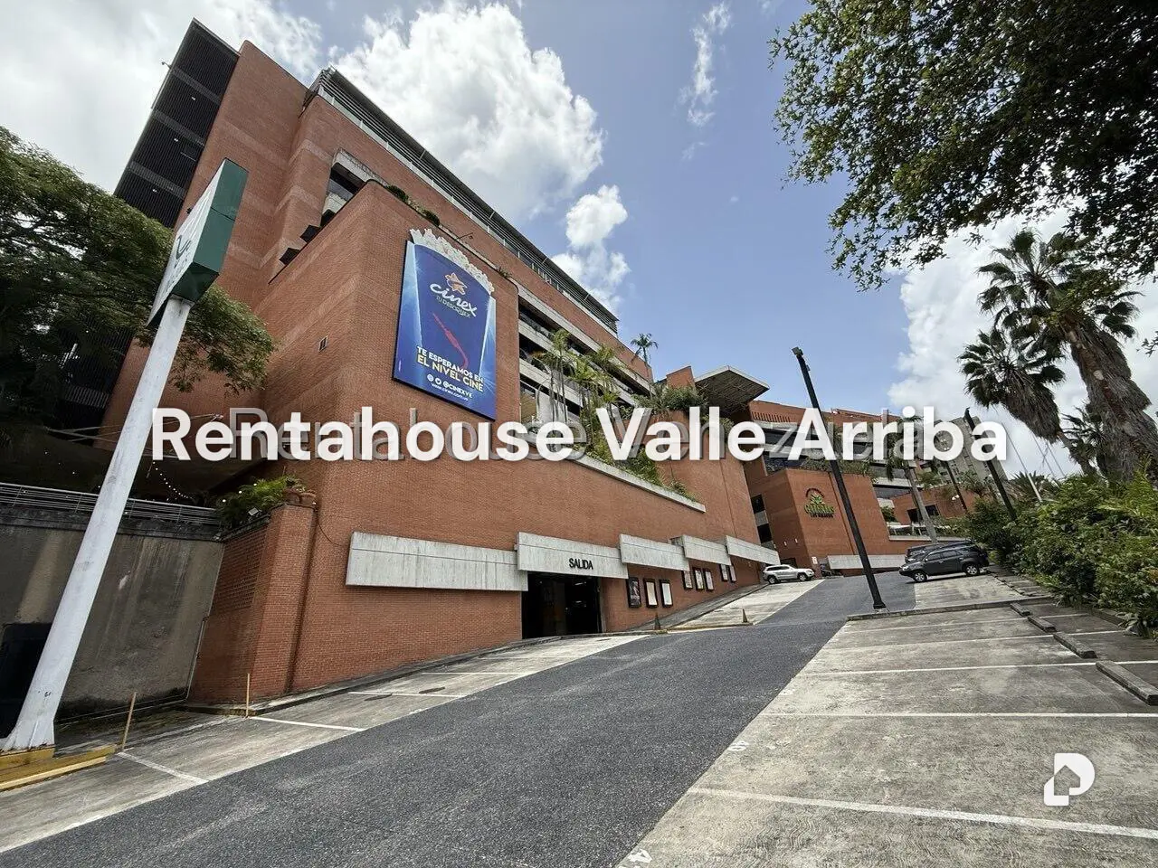 Local comercial en Los Naranjos (del Cafetal), Caracas – 13
