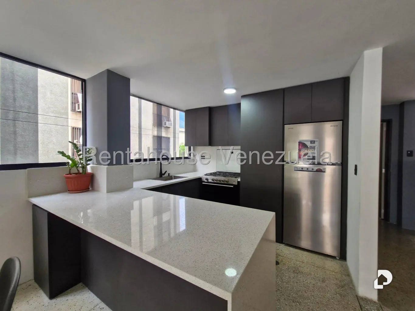Apartamento en La Florida, Caracas – 9
