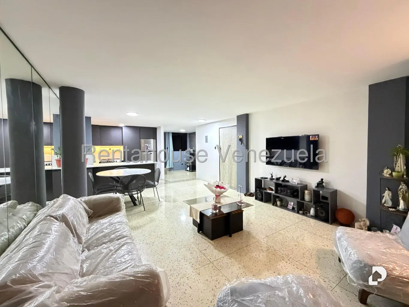 Apartamento en La Florida, Caracas – 12