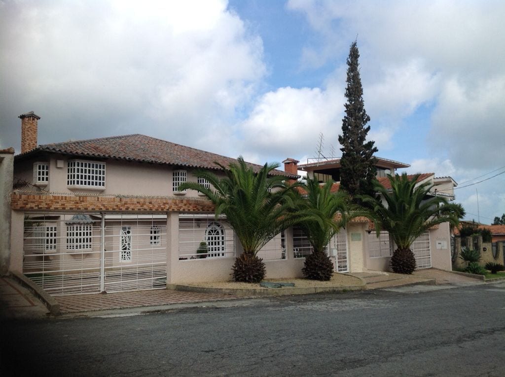 Casa en Club de Campo, Altos Mirandinos - 1