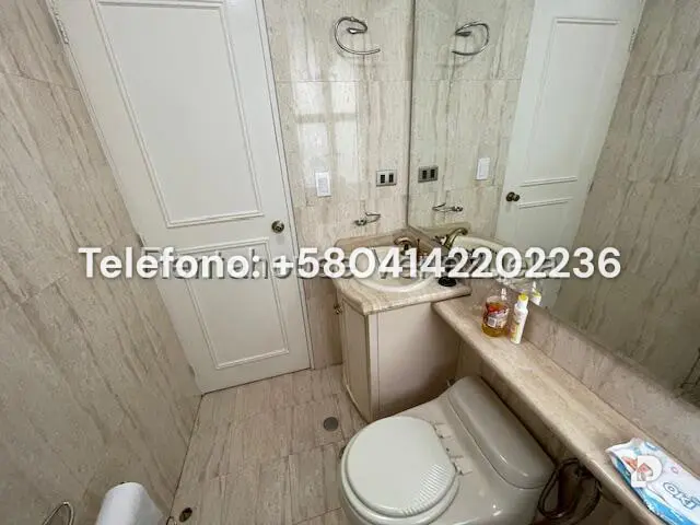 Casa en Prados del Este, Caracas – 27