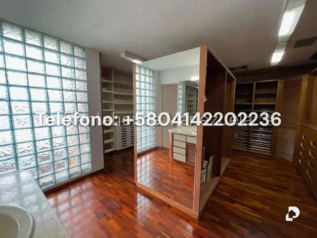Casa en Prados del Este, Caracas – 23